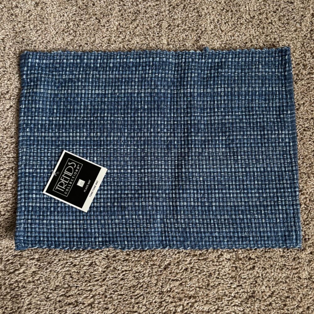 Trends Collections Placemats 100% Cotton Woven Blue White - Set of Four NWT